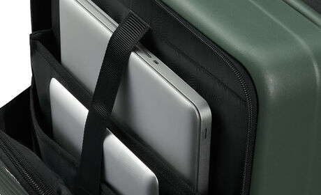 Poche avant facile d'accès