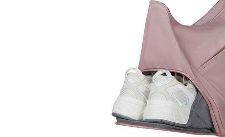 Poche latérale pour chaussures