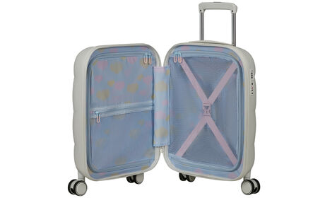 Un sac à dos dans les nuages