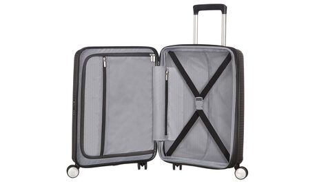 Organisation intérieure avec une poche  zippée supplémentaire