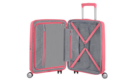 Organisation intérieure avec une poche  zippée supplémentaire