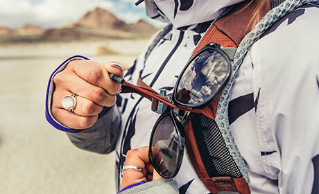 Système QuickStow pour lunettes de soleil