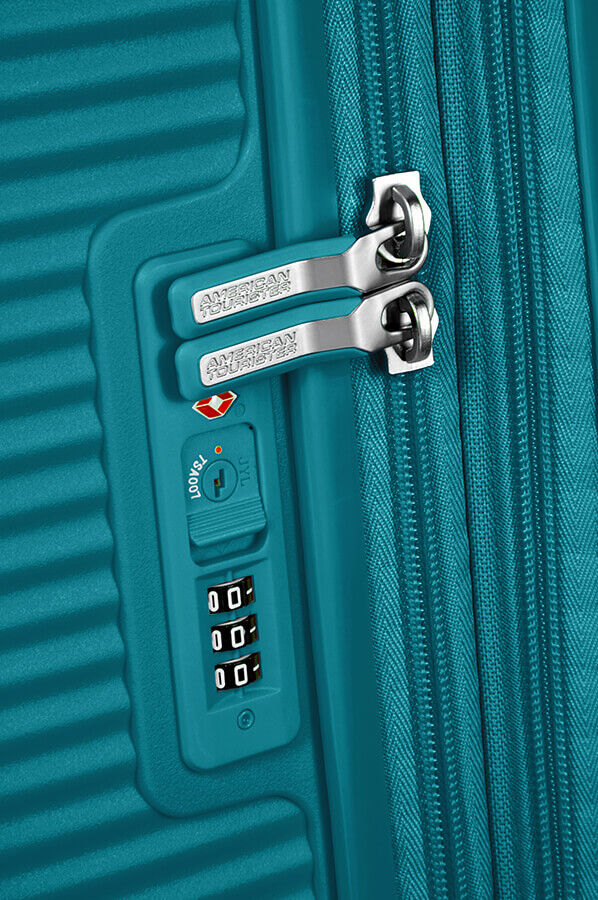 American Tourister Soundbox Spinner Expandable 67cm  Jade Green