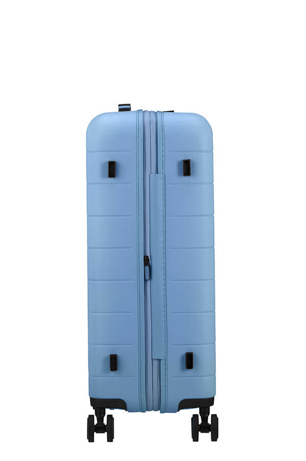 American Tourister Novastream Spinner TSA Exp. 67cm  Pastel Blue