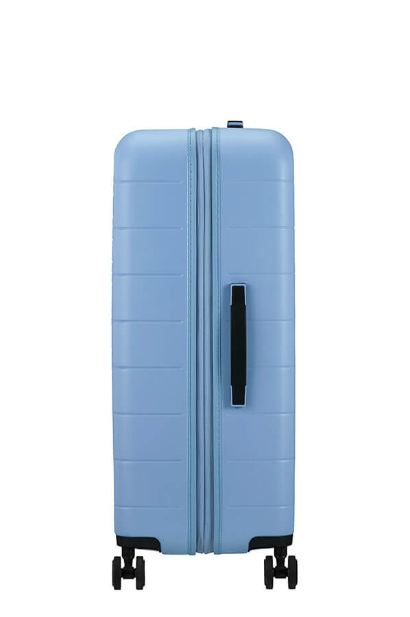American Tourister Novastream Spinner TSA Exp. 77cm  Pastel Blue