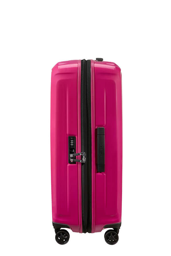 Samsonite Nuon Spinner Expandable 69cm  Metallic Ruby Samsonite Nuon Spinner Expandable 69cm  Metallic Ruby