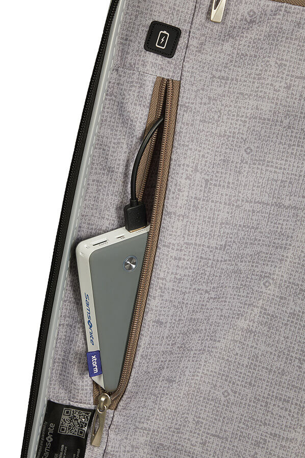 Samsonite C-Lite Spinner 55cm  Off white