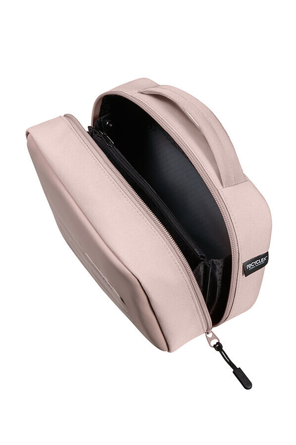 Samsonite Stackd Toilet Kit Weekender  Rose Samsonite Stackd Toilet Kit Weekender  Rose