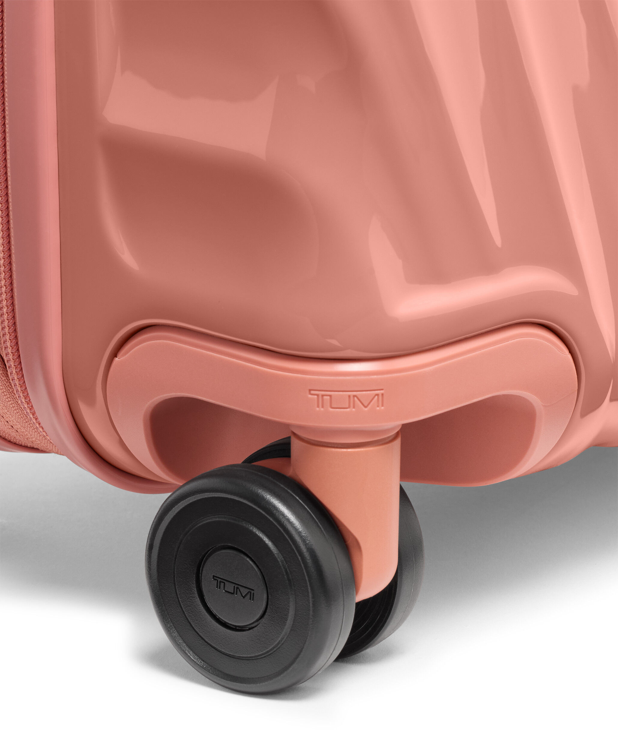 19 Degree Koffer Uitbreidbaar(4 wielen) 55 cm - Cont.