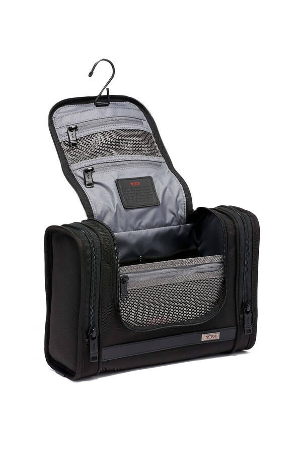 TUMI Alpha 3 HANGING TRAVEL KIT Black